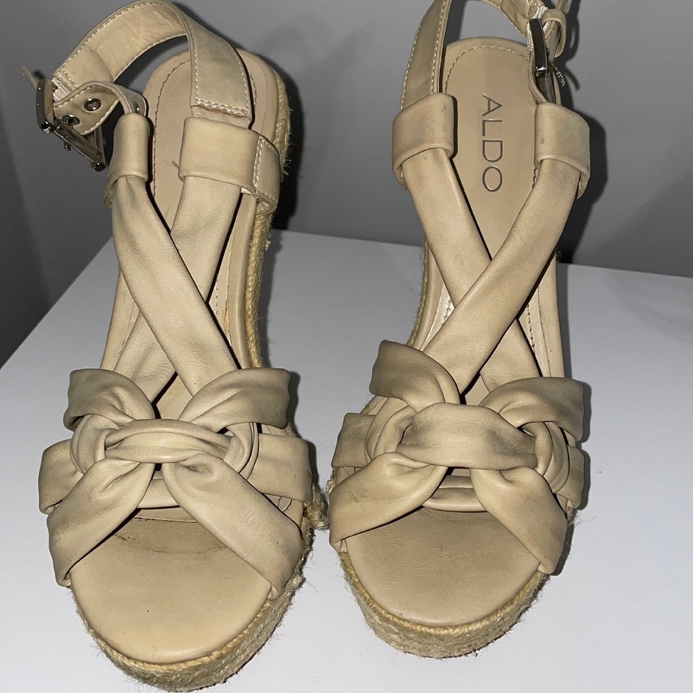 Aldo wedges